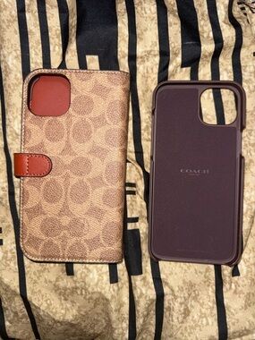 Coach Brown Signature Canvas & Burgundy Leather iPhone Case Set